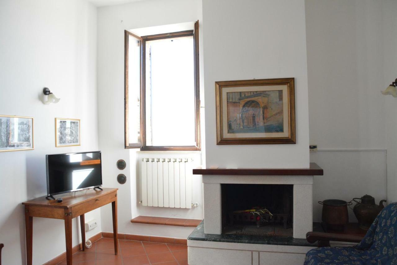 Palazzo Calocci Appartamenti In Assisi Exterior foto
